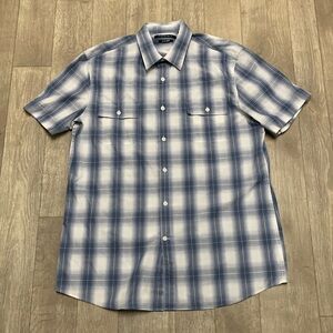 Mens NWOT Axist Slim Fit Button‎ Down Plaid Pocket Shortsleeve Casual Shirt